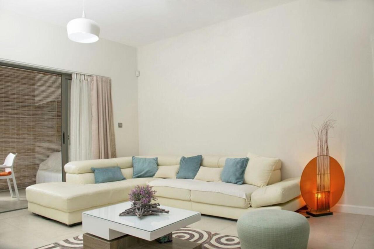 Luxury Modern 2-Bed Apartment Pereybere Grand-Baie Eksteriør bilde